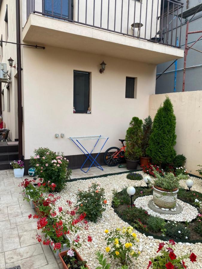 Hotel Garsoniera Delfinariu Constanţa Exterior foto